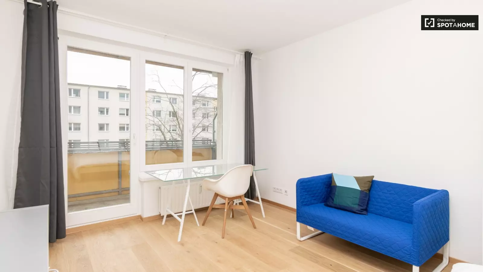 Wohnung Antwerpener Straße in Berlin
