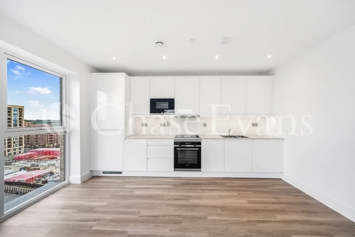 Flat Russett Hill in Chalfont St Peter