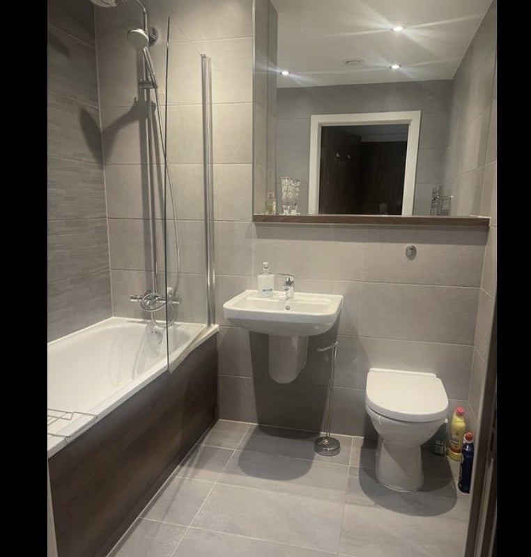 Room Ordsall Lane in Salford