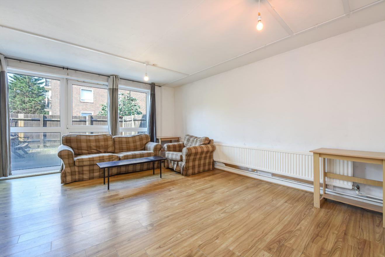 Flat Massinger Street in Greater London