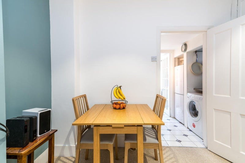 Flat Coverton Road in Greater London