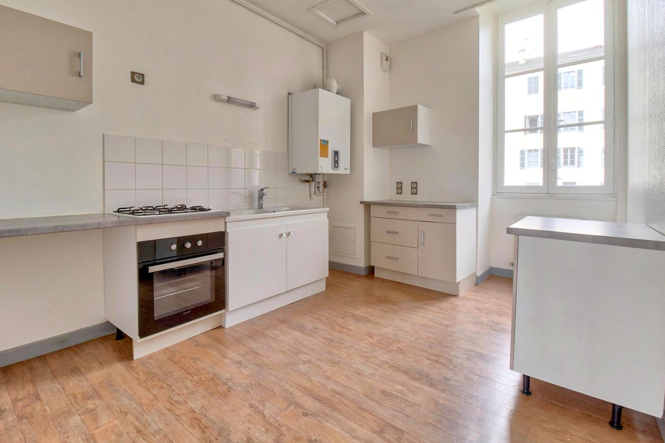 Appartement Boulevard des Pyrénées à Pau