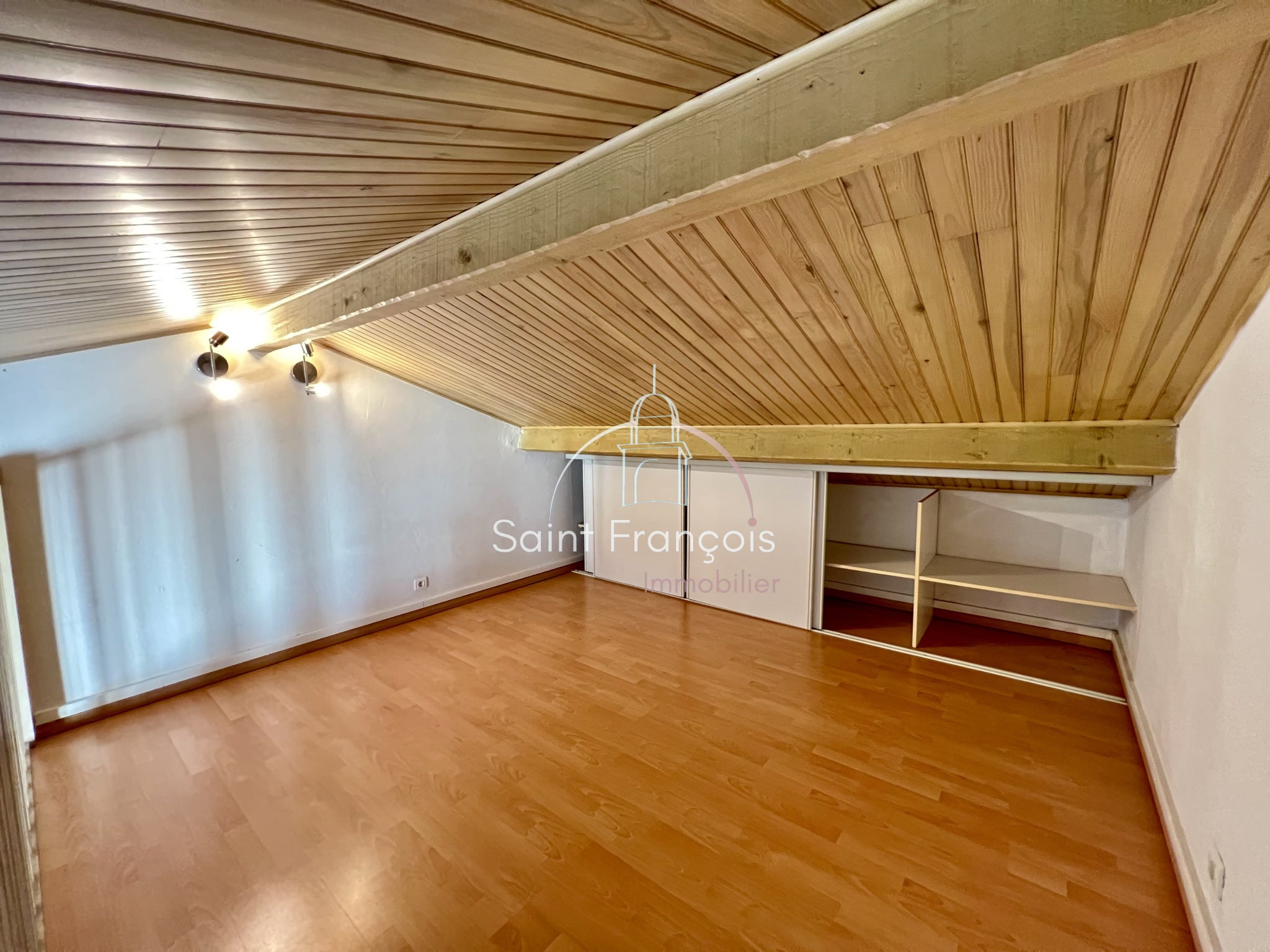 Flat Rue Jean Bacchi in Fréjus