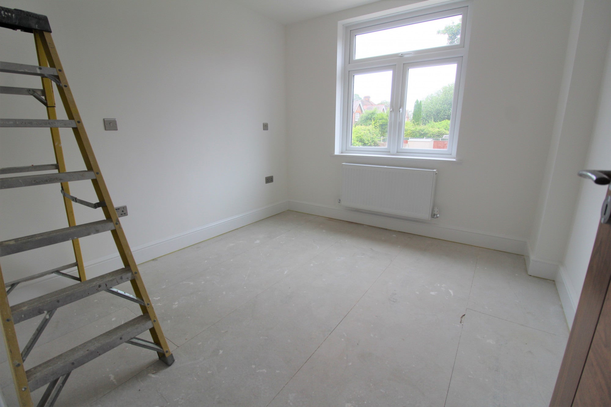 Flat Hyde Road in Watford