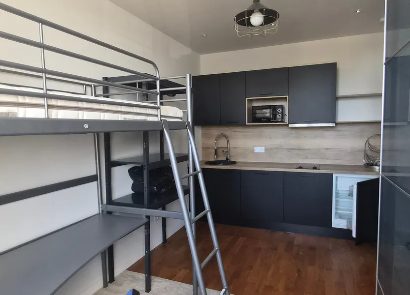 Chambre Rue Ernest Renan à Vénissieux