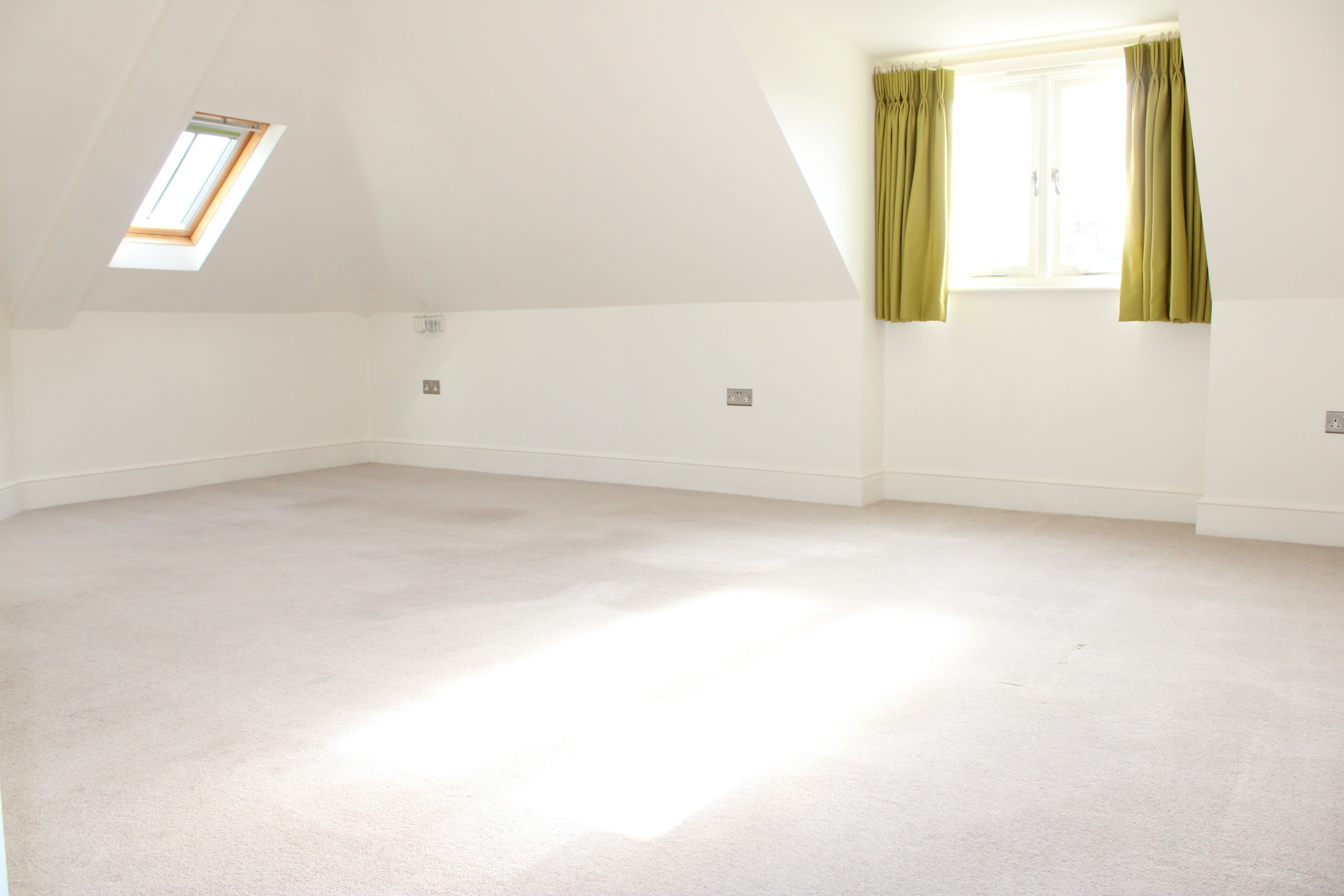 Flat Duttons Road in Test Valley