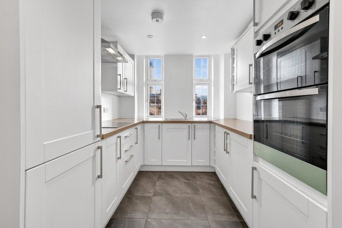 Flat Brompton Road in London