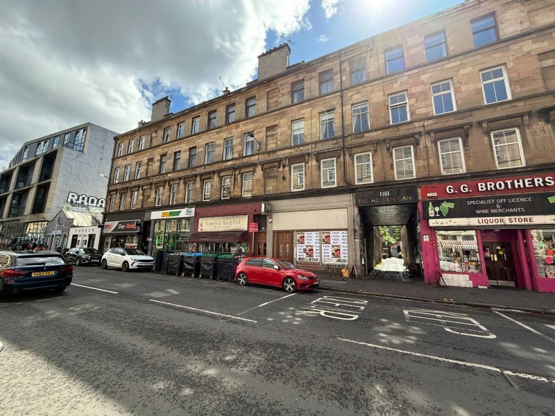 Flat Argyle Street in Glasgow