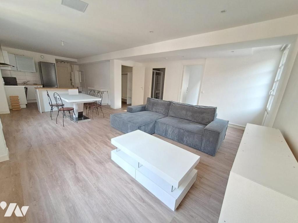 Flat Rue au Char in Lisieux