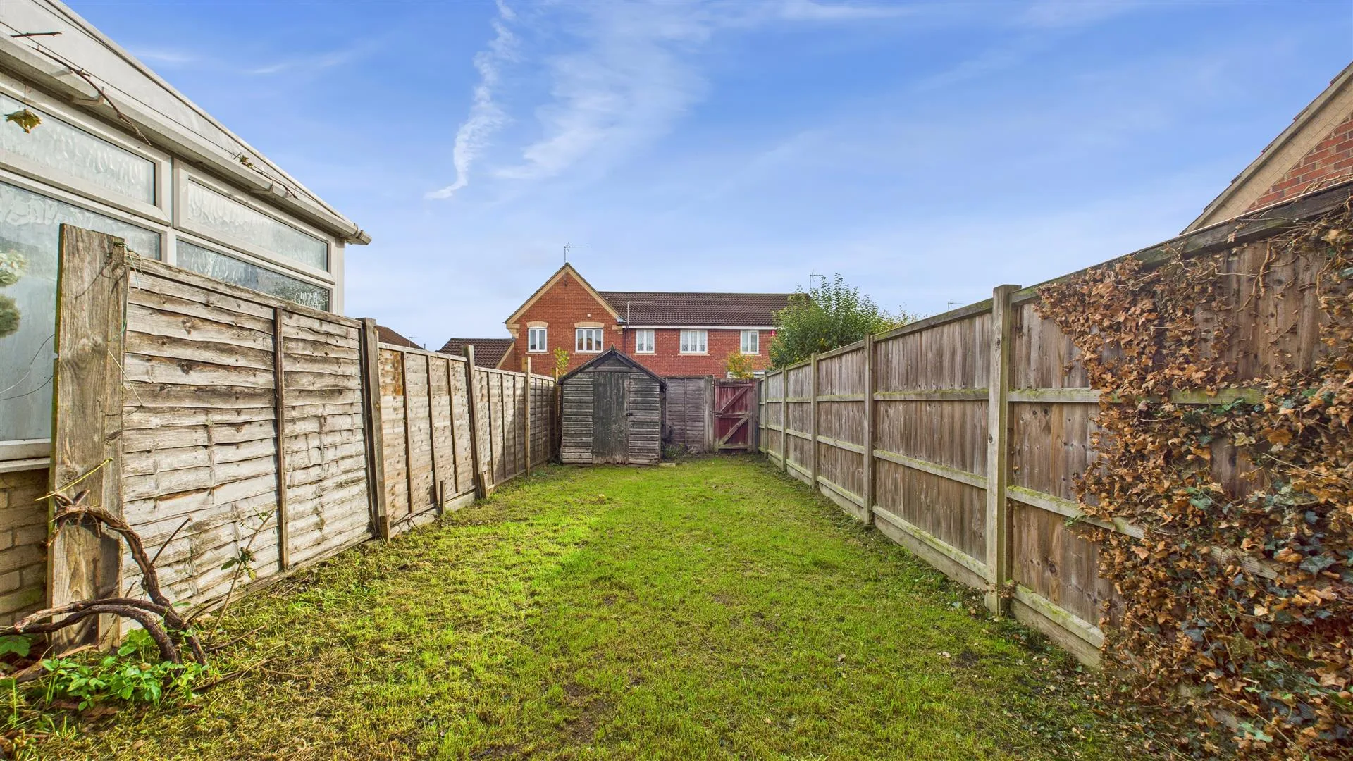 House Pettys Close in Cheshunt