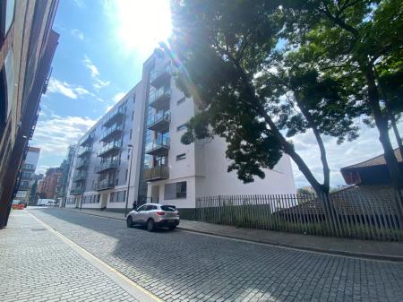 Flat Henry Street in Liverpool
