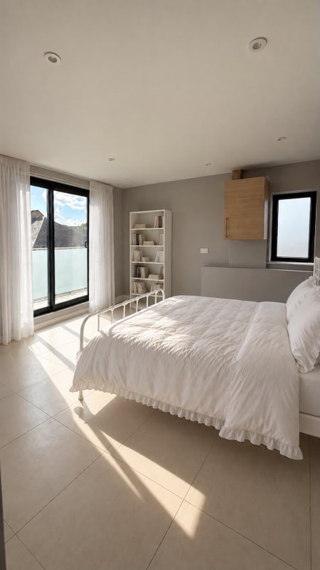 Room Litchfield Gardens in Greater London
