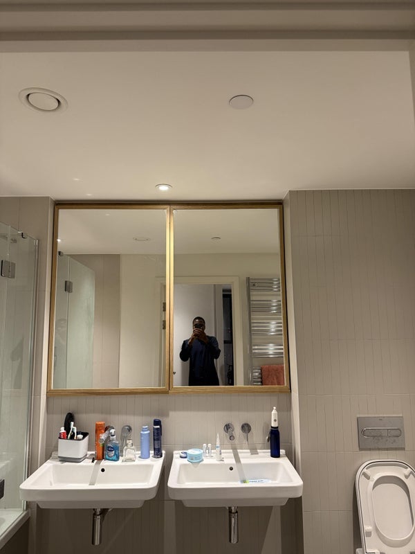 Flat Wellesley Road in Greater London