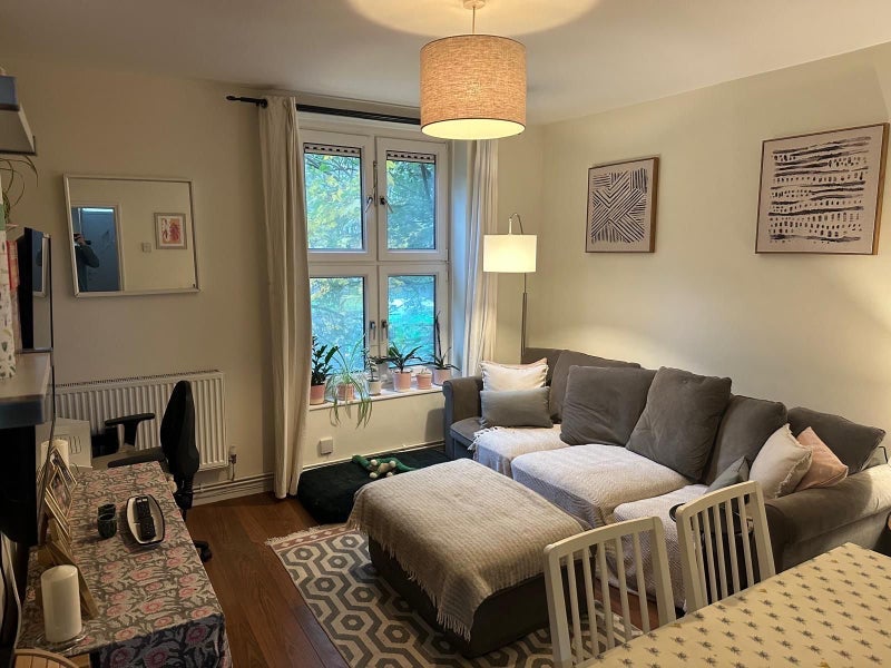 Flat Blore Close in Greater London