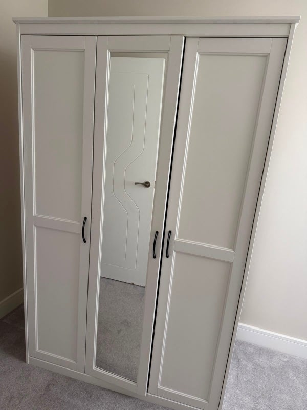 Room Buckland Road in Greater London