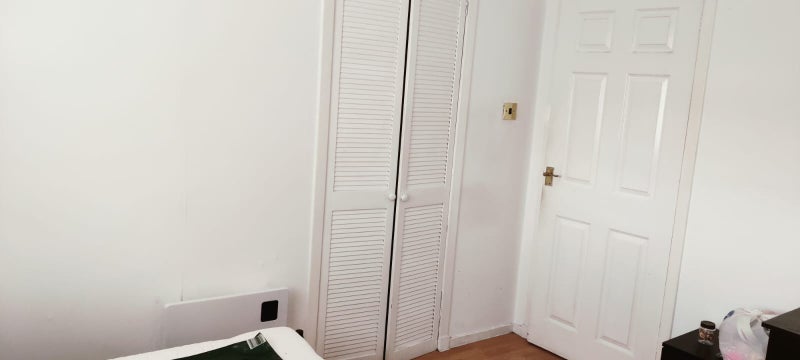 Flat Forrester Park Drive in City of Edinburgh