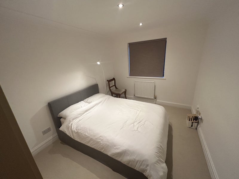 Room Beaumont Rise in Greater London