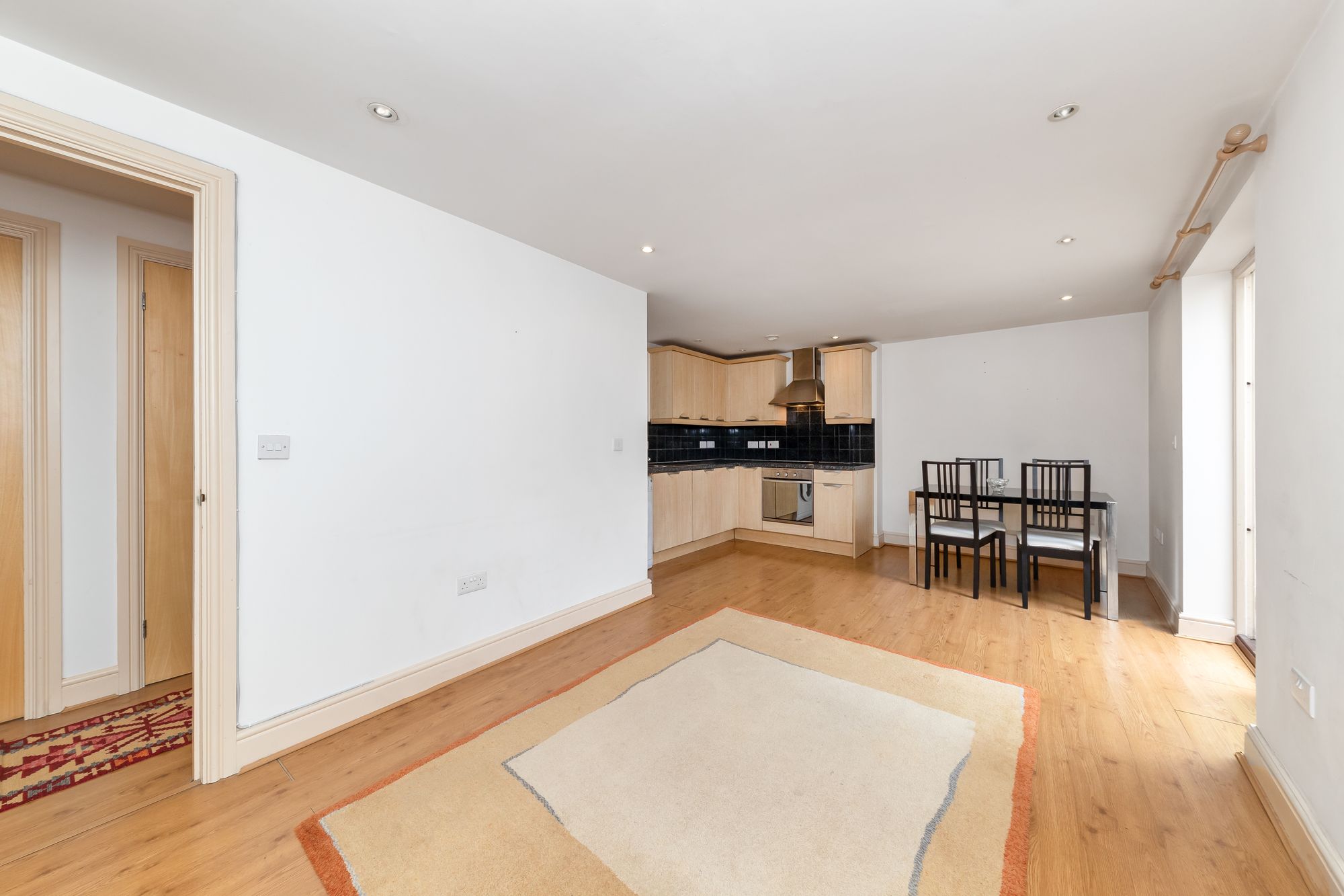Flat Jepps Lane in Royston