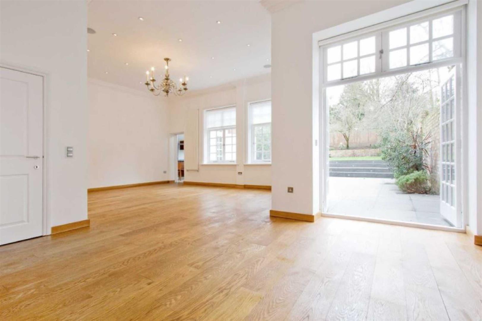 House Bracknell Gardens in Greater London