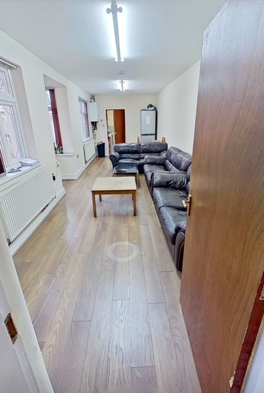 Room Constance Road in Birmingham