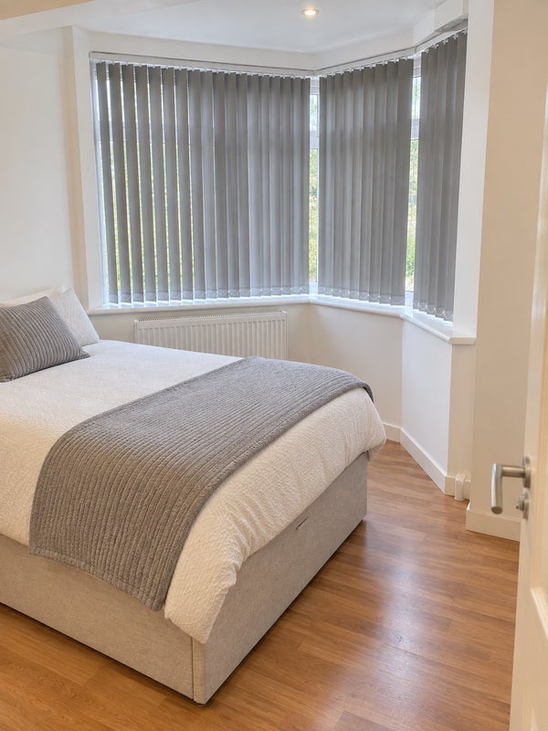 Room Glentworth Place in Slough