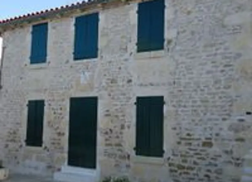 House Rue des Jardins in La Flotte
