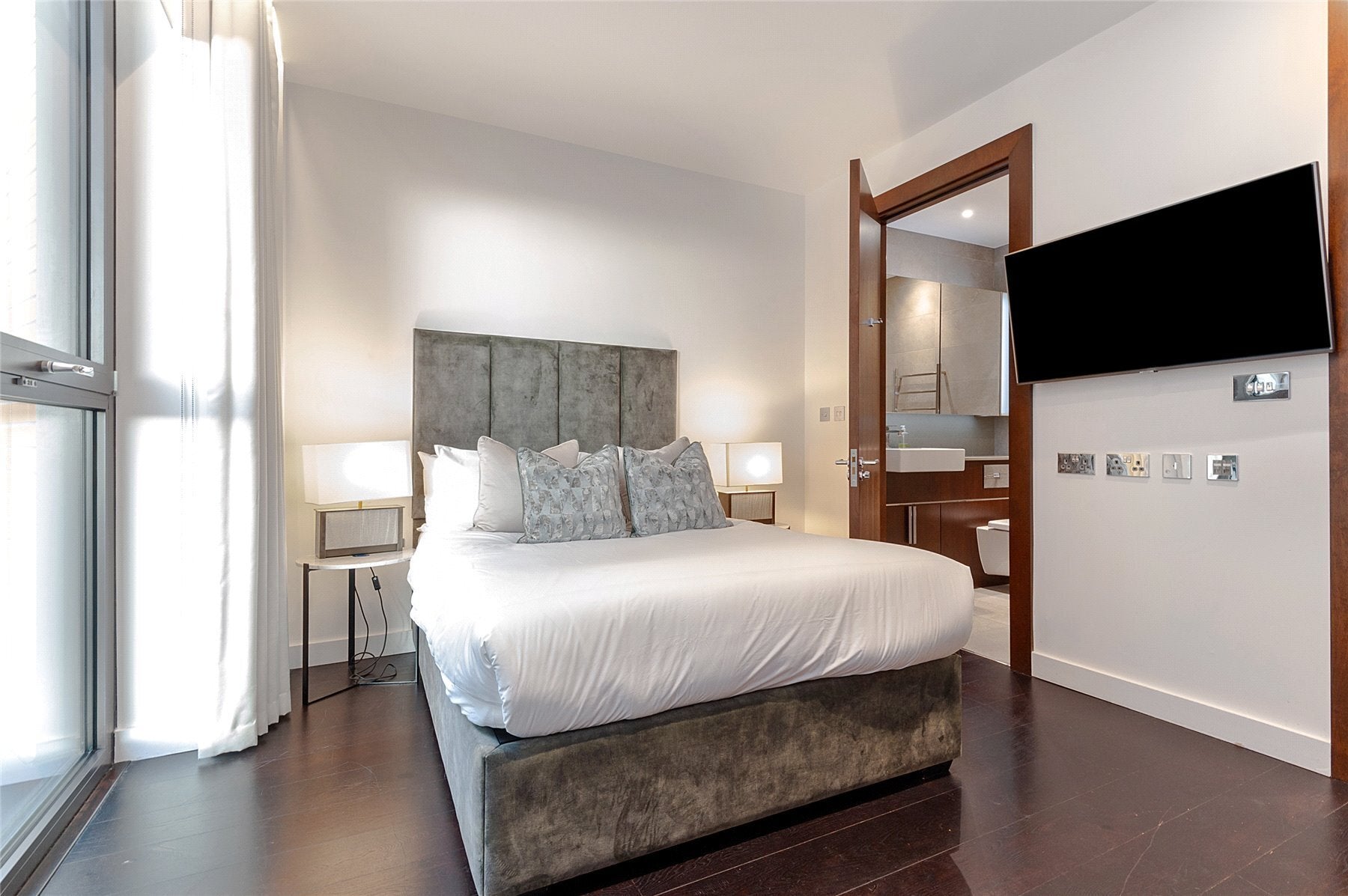 Flat New Union Square in Greater London