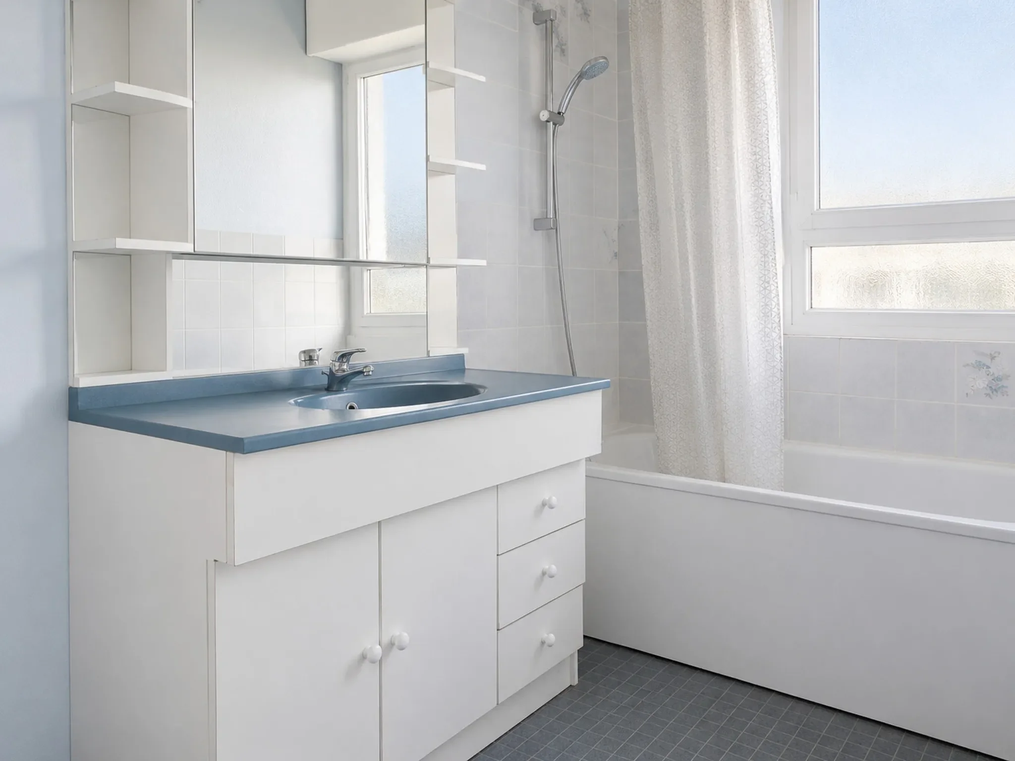 Flat Quai Nicolas Rolin in Dijon