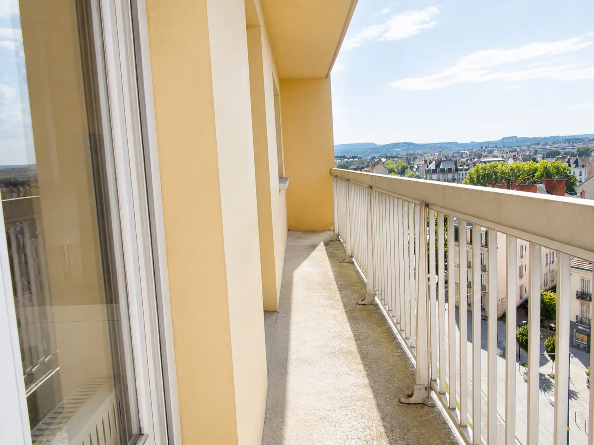 Flat Quai Nicolas Rolin in Dijon