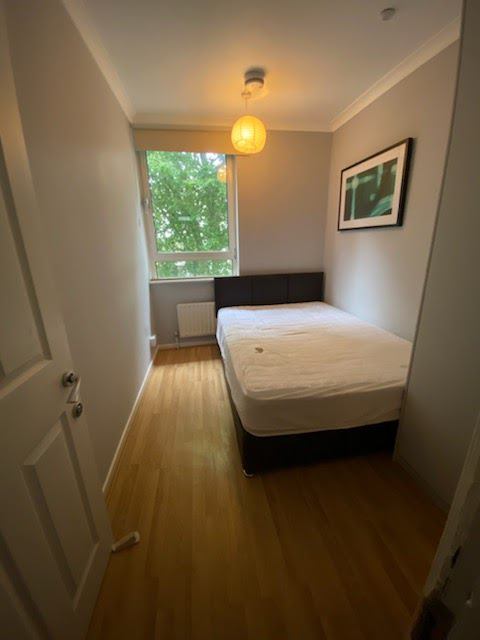 Room Strafford Street in Greater London