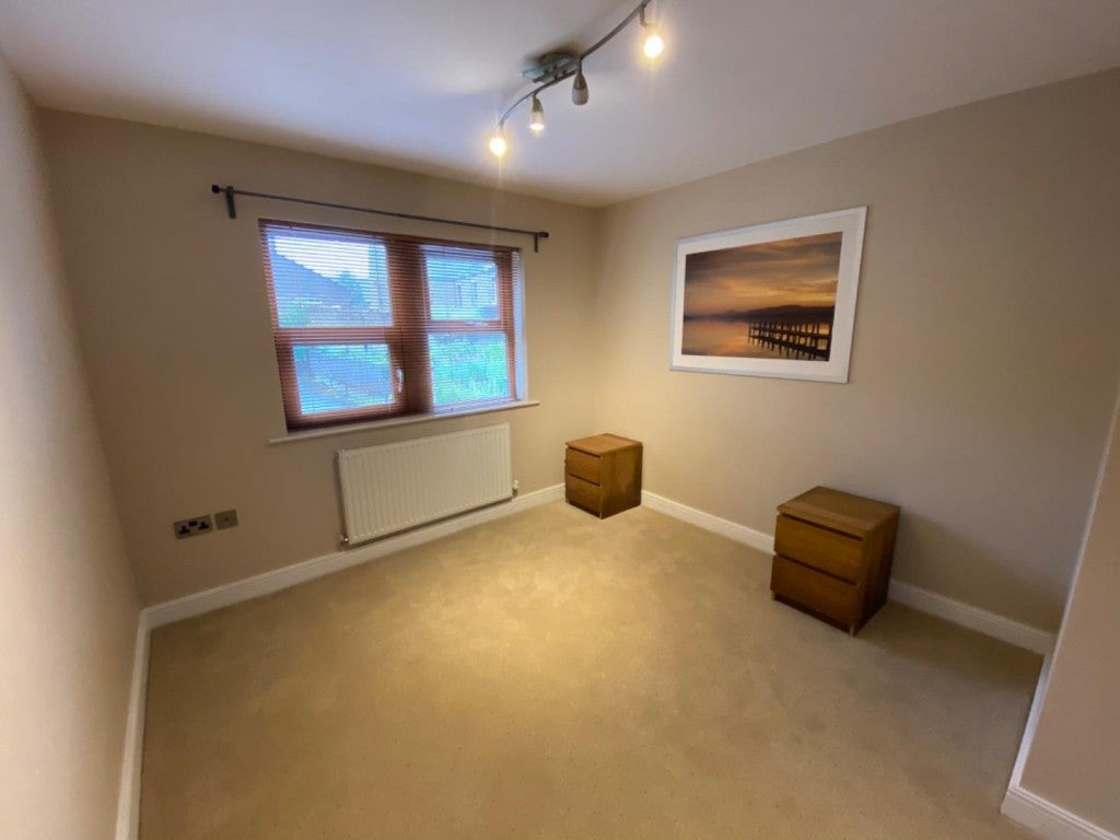 Flat Garden Street in Kirklees