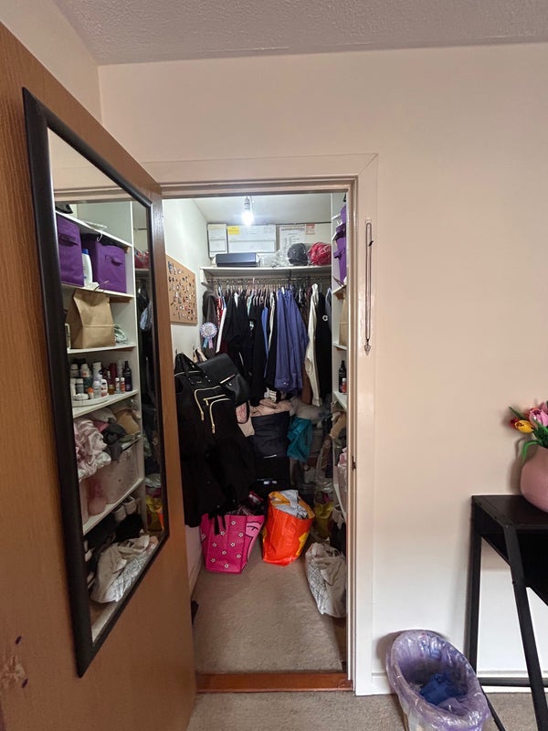 Room Slateford Road in City of Edinburgh