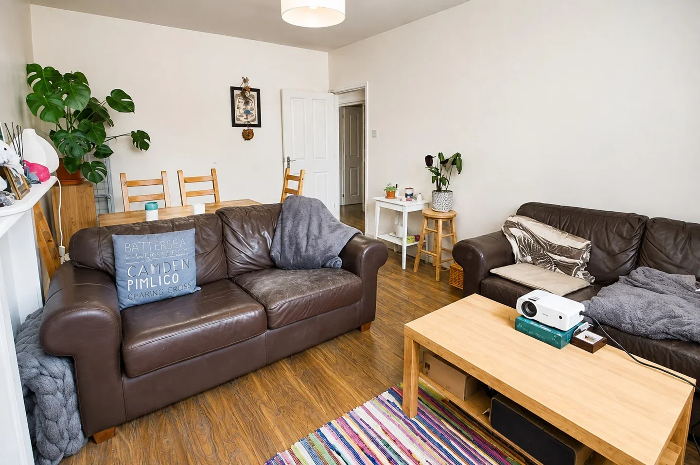 Flat Percy Circus in Greater London