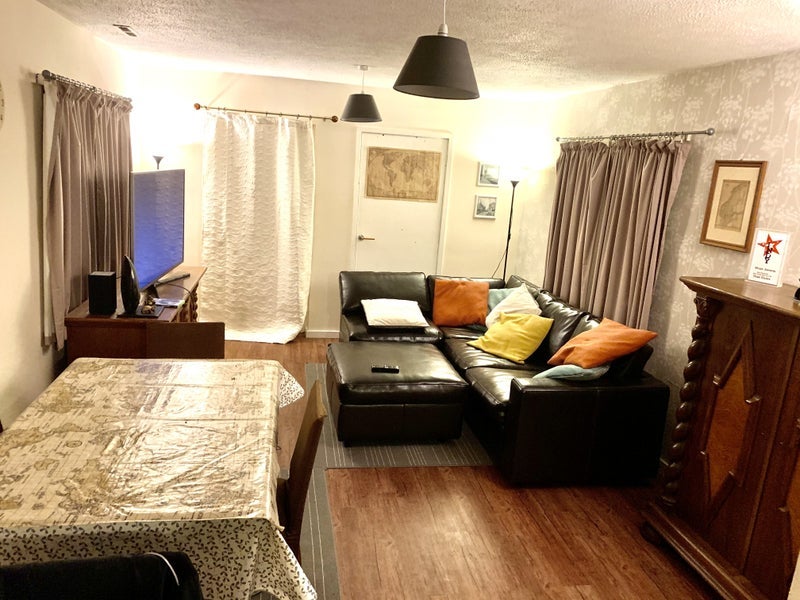 Room St James Lane in West Suffolk