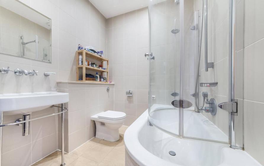 Flat Lisson Grove in City of Westminster