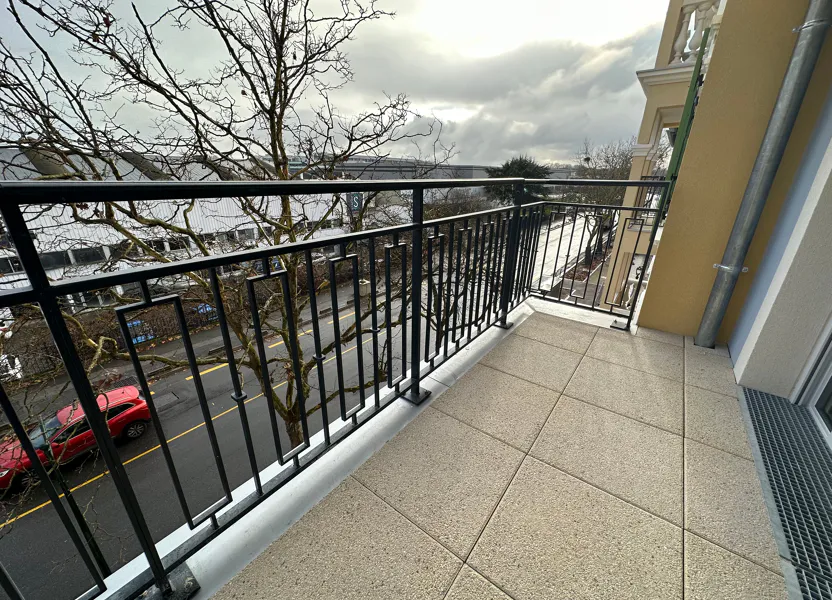 Flat Avenue Galilée in Le Plessis-Robinson