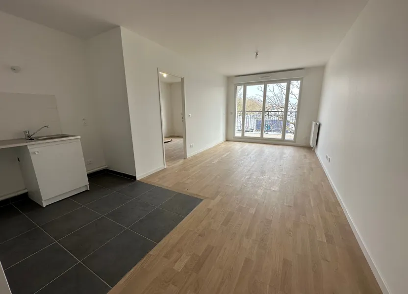 Flat Avenue Galilée in Le Plessis-Robinson