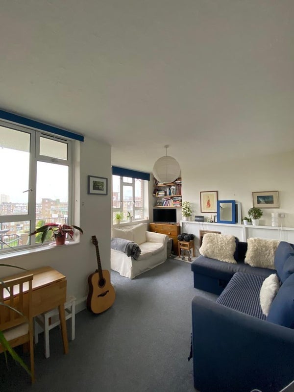 Room Stewarts Road in Greater London