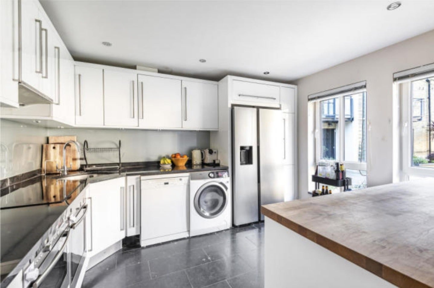 Flat Brightlingsea Place in Greater London