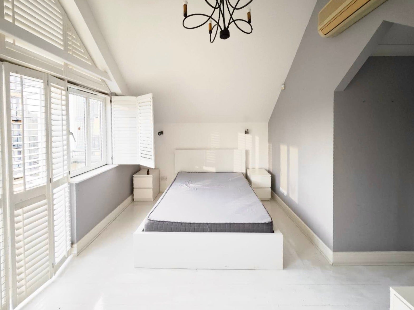 Flat Brightlingsea Place in Greater London