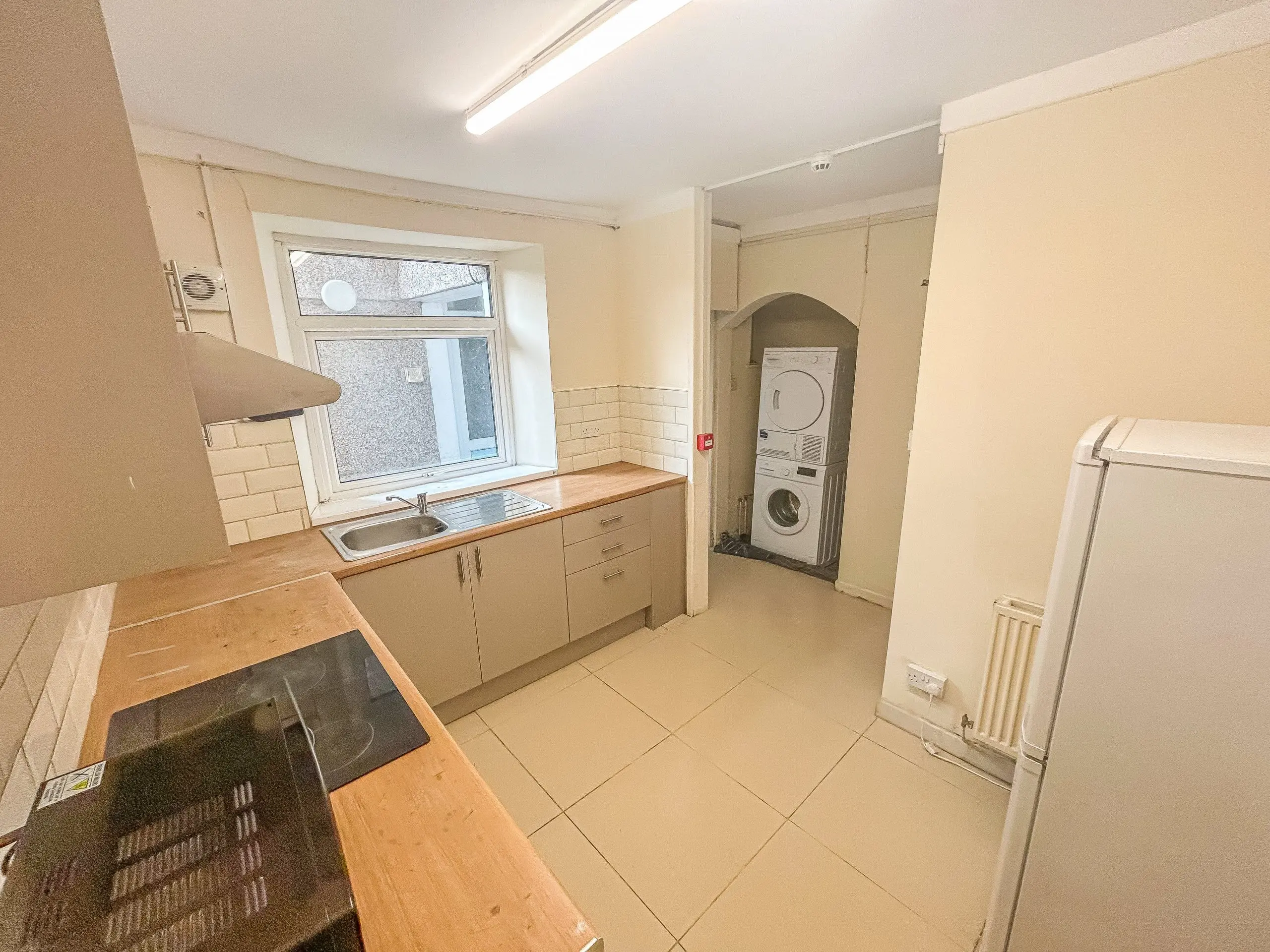 Room Broadway in Pontypridd