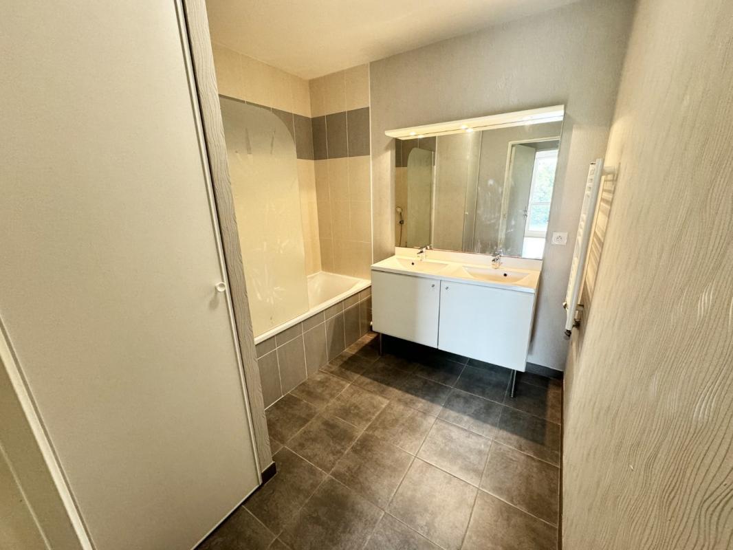 Appartement Rue Eugène Freyssinet à Saint-Jacques-de-la-Lande