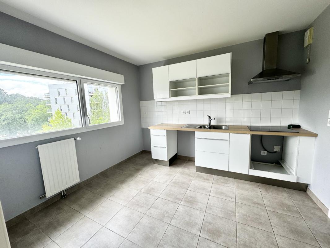 Appartement Rue Eugène Freyssinet à Saint-Jacques-de-la-Lande