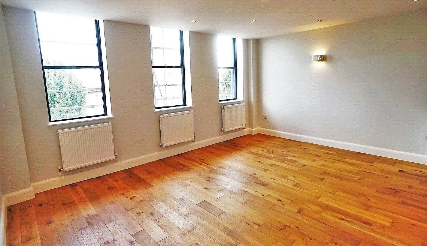 Flat The Grove in Gravesham