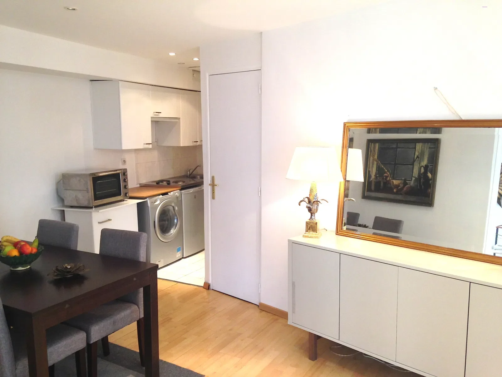Appartement Cour des Fermes à Paris
