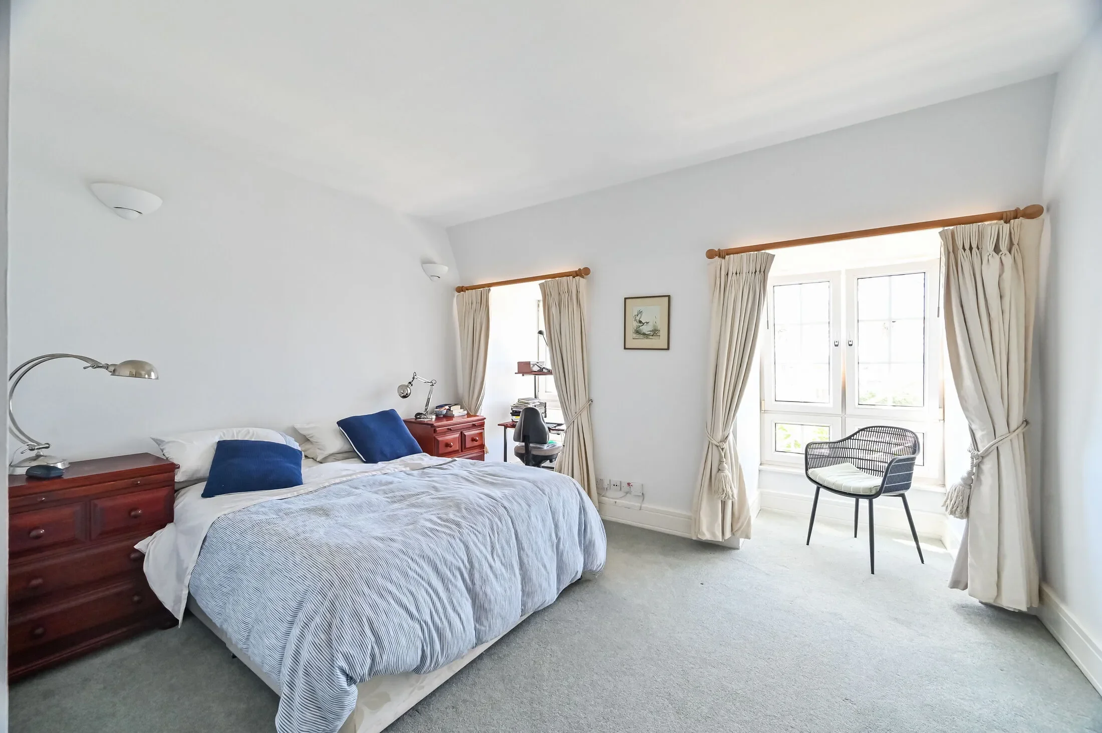 Flat Hardwick Street in Greater London