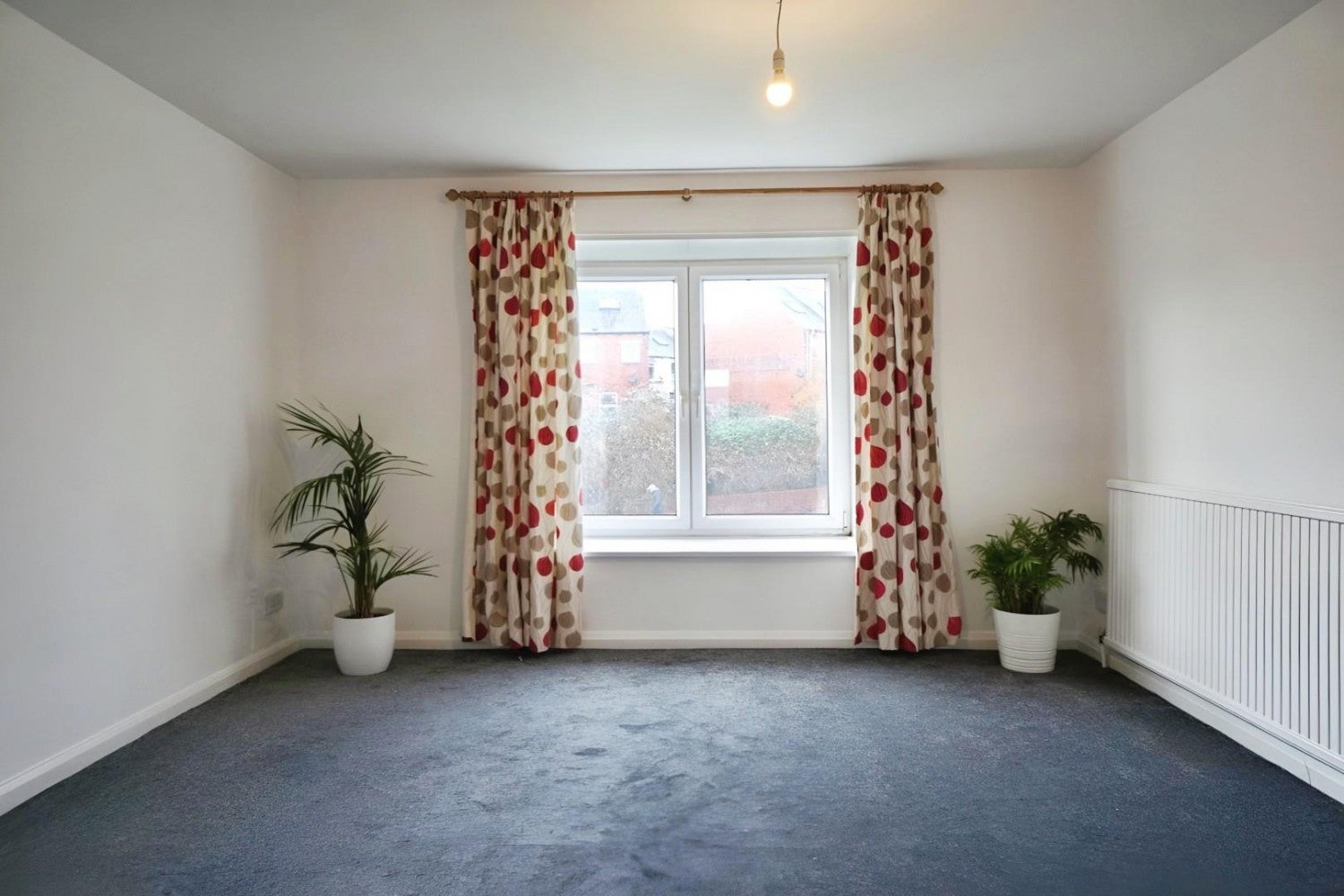 Flat Coombe Place in Sheffield
