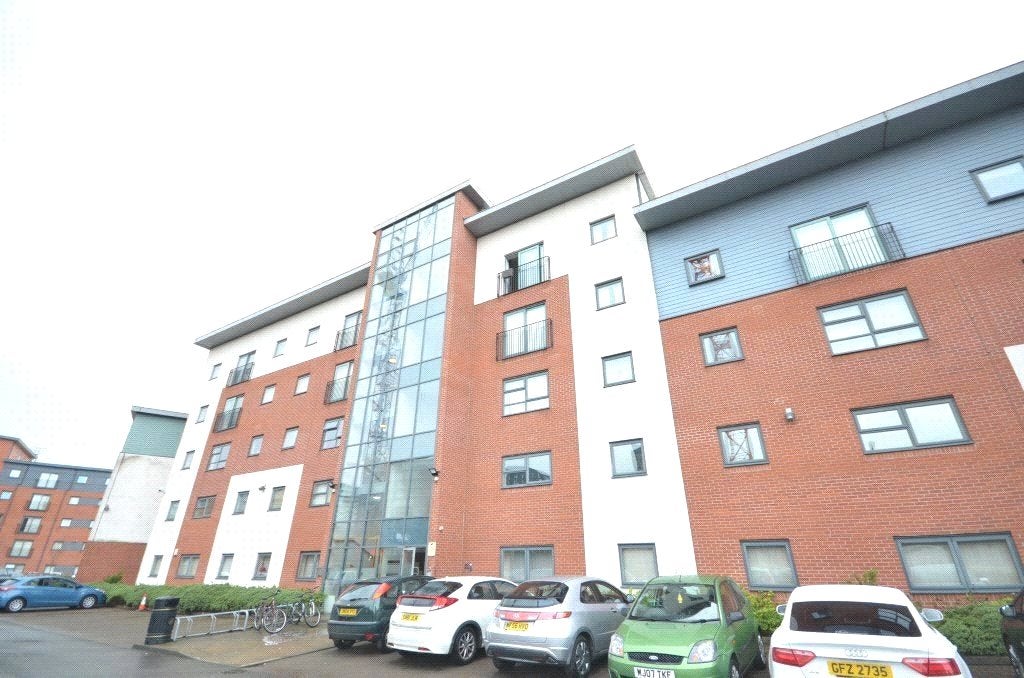 House Irwell River Park in Salford