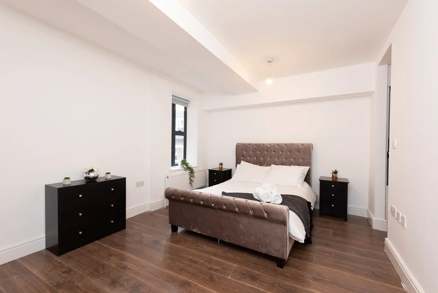 Flat Hoxton Street in Greater London