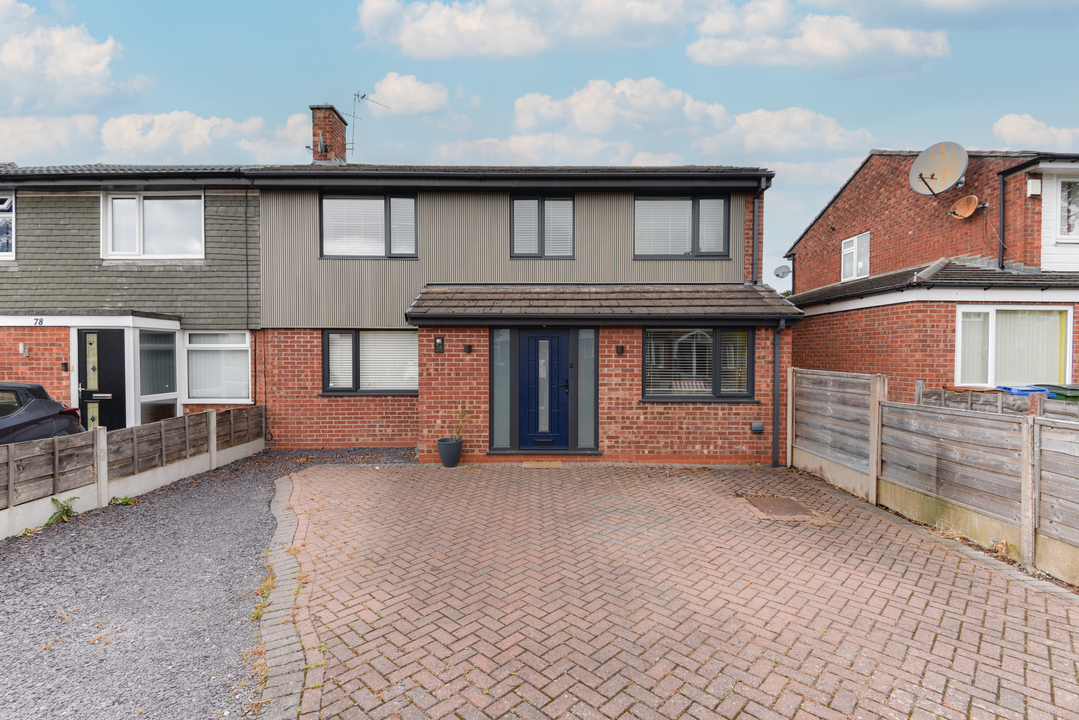 House Malmesbury Road in Cheadle Hulme